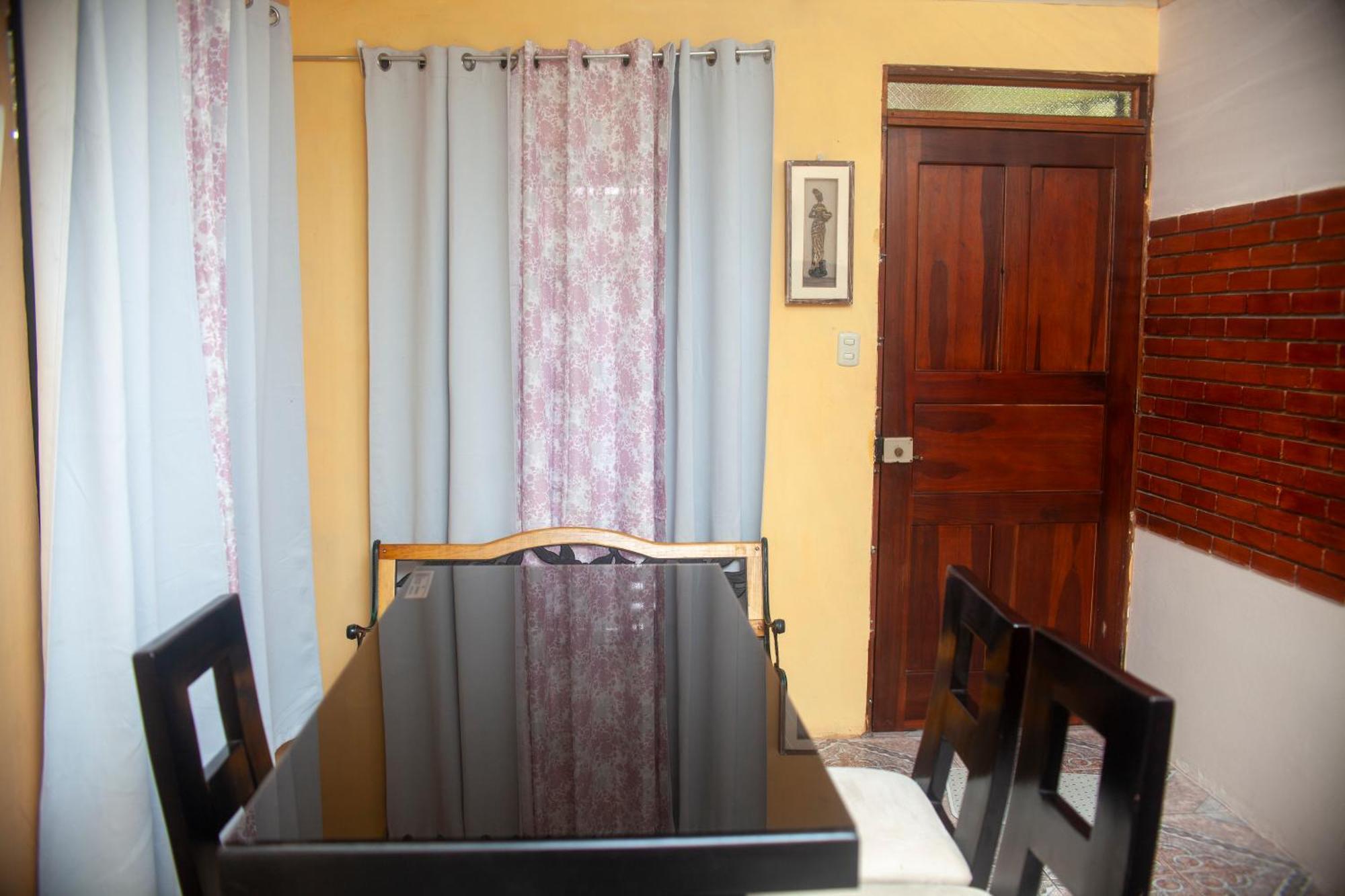 Apartamento Daly #1 Guápiles 外观 照片